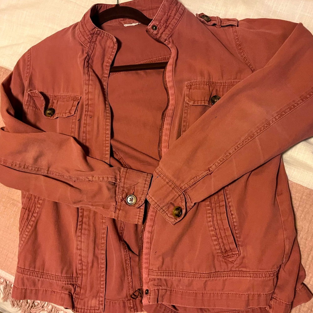 Maurice’s pink jacket